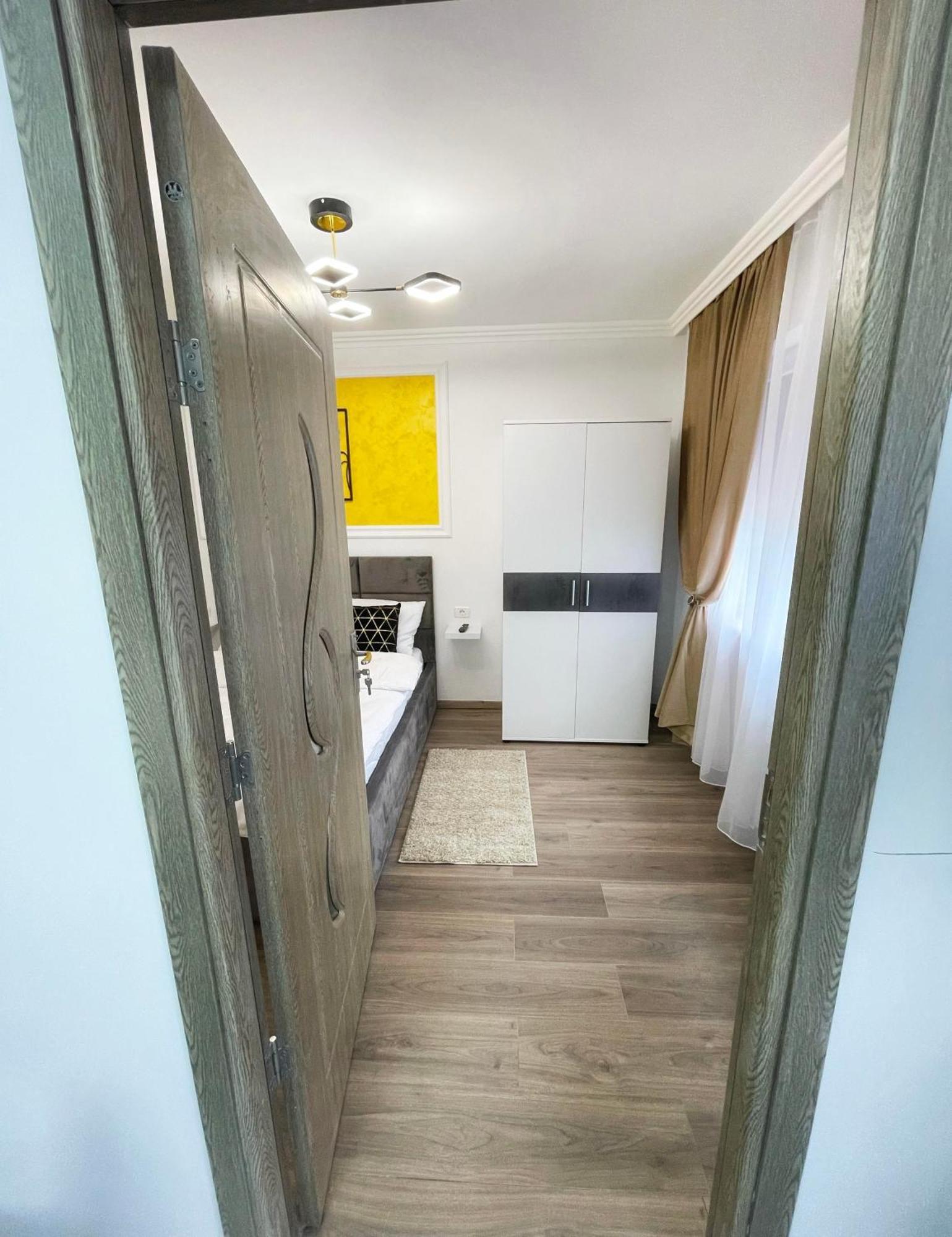 Apartament Premium Isabella アラド エクステリア 写真